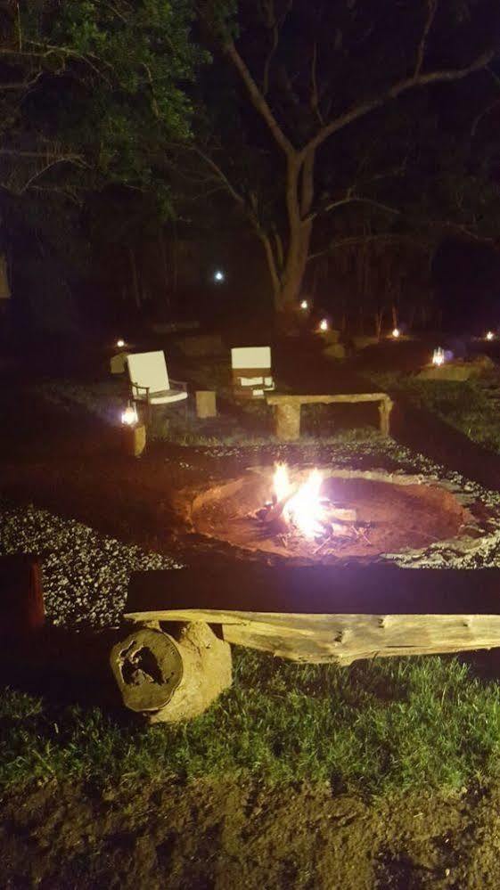 Kula Kula Luxury Camping Resort Udawalawe Exteriör bild